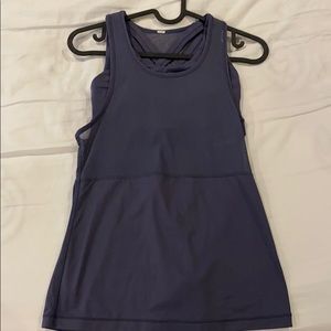 Lululemon tank (2)